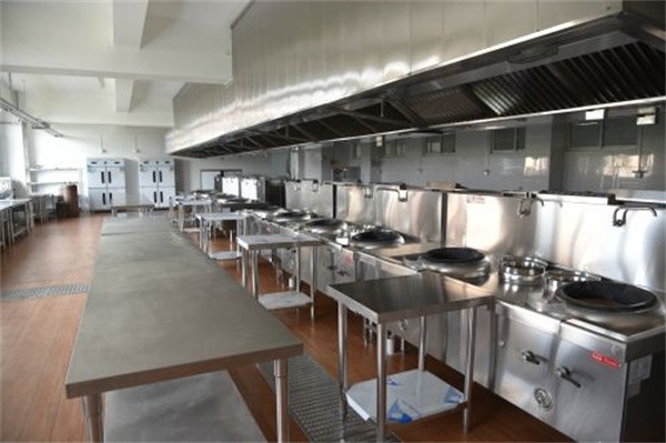 ʯ���f���ΌW(xu��)У�в�����c�I(y��ng)�B(y��ng)��ʳ���I(y��)