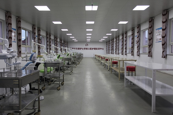 ʯ���f��ʹ�o(h��)ʿ�W(xu��)У��ǻ�t(y��)�W(xu��)3+3��