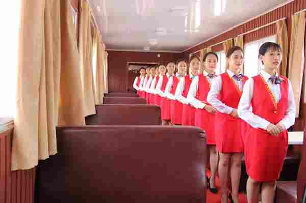 ʯ���fͨ�_(d��)�F·�W(xu��)У